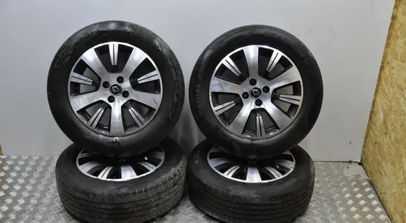 R16 alloy rim