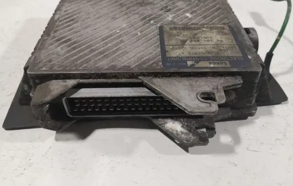 Peugeot 406 Engine control unit/module 9630466980 R04010028A