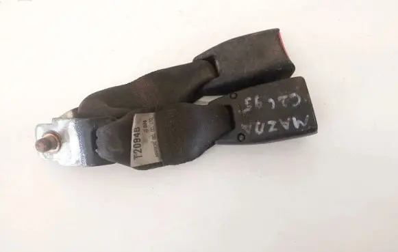 Mazda 626 Middle seatbelt buckle (rear) t2094b
