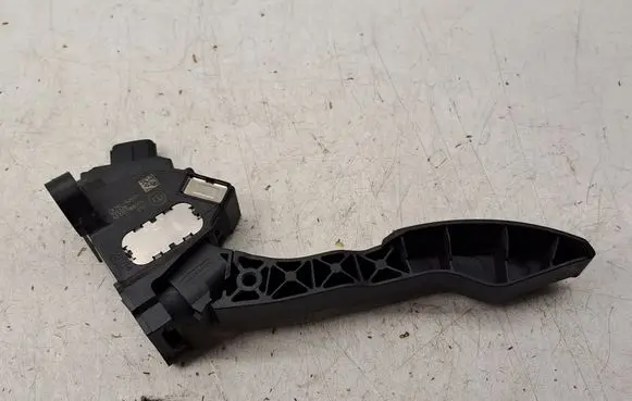 Toyota Verso Accelerator throttle pedal 52313788055 7811002021 10032BD