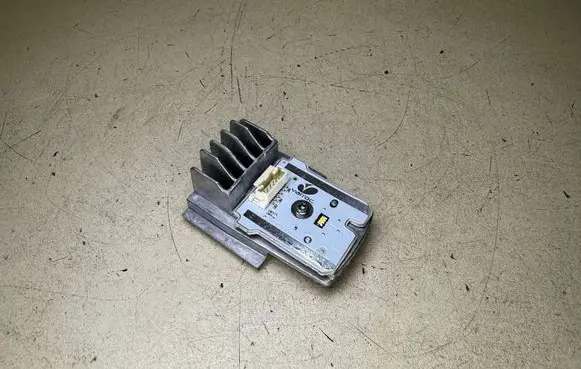 Volkswagen ID.3 LED ballast control module PWB01518D PWB01518 CMLJST2820