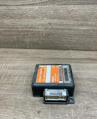 Audi A4 S4 B5 8D Airbag control unit/module 8A0959655C 0285001038