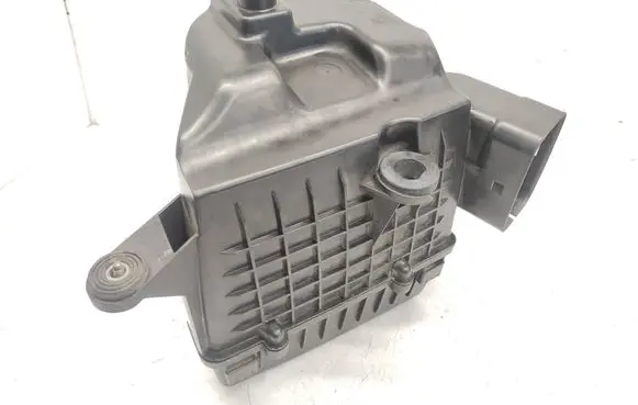 Volkswagen Polo V 6R Air filter box 6R0129601C 6R0129607E 6R0129620A