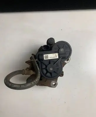 Land Rover Discovery Sport Rear brake caliper FK722K328BD