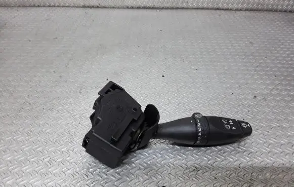 Ford Focus Wiper control stalk