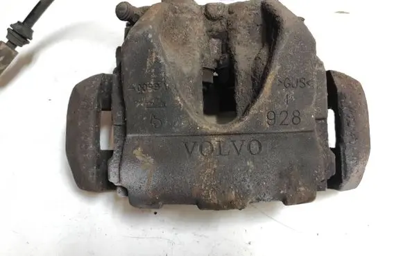 Volvo XC60 Front brake caliper
