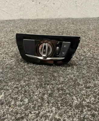 BMW 5 G30 G31 Light switch 9472967