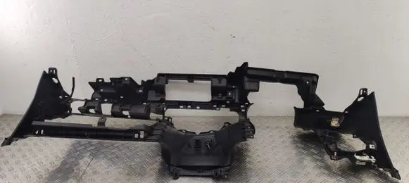 Toyota Yaris Dashboard 553030D150