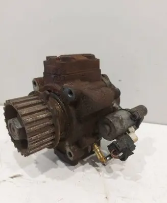 Peugeot Partner Fuel injection high pressure pump A2C533840 K0610