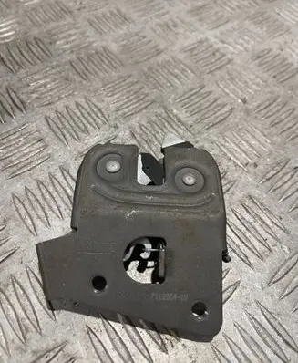 BMW 3 F30 F35 F31 Seat back rest lock catch 7112864