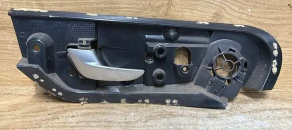 Volvo S60 Sliding door exterior handle 8693726