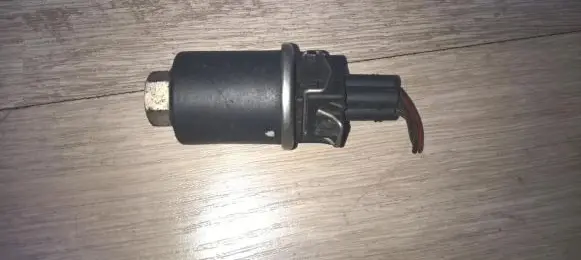 Volkswagen PASSAT B5 Air conditioning (A/C) pressure sensor 8d0959482 sp3-h2080