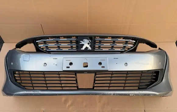 Peugeot 508 II Front bumper 9813646480