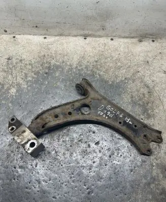 Volkswagen Golf V Front lower control arm/wishbone