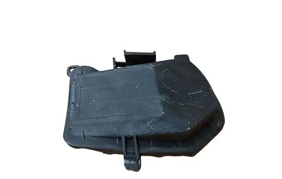 Toyota Avensis T250 Headlight/headlamp dust cover 20A369C1
