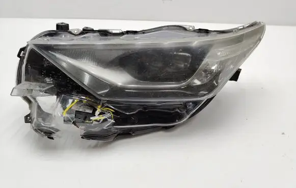Toyota Auris E180 Headlight/headlamp 8115002K60