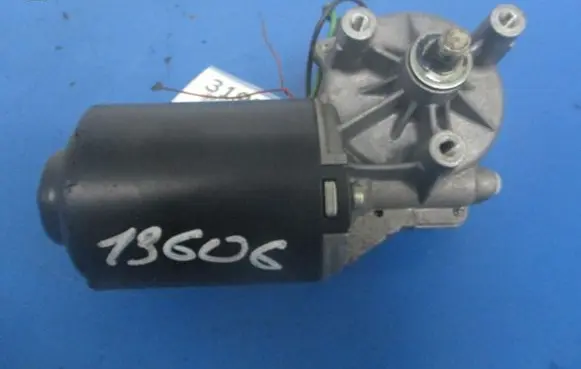 Fiat 500 Cinquecento Front wiper linkage and motor