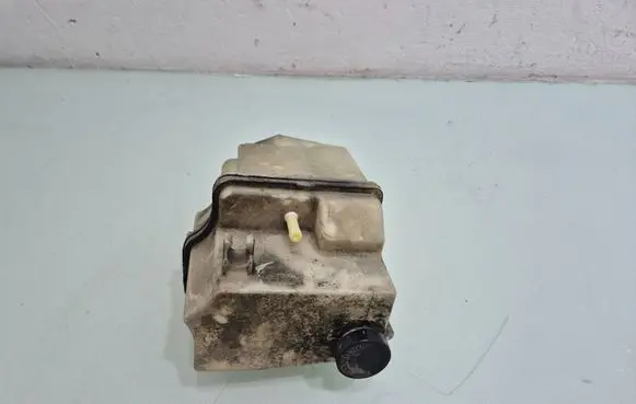 Nissan Murano Z52 Coolant expansion tank/reservoir 217115BC0A