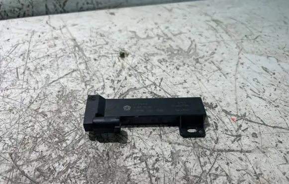 Keyless (KESSY) go control unit/module