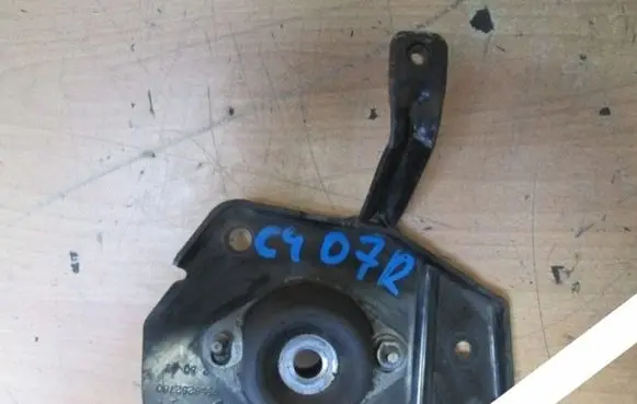 Citroen C4 Grand Picasso Gearbox mounting bracket