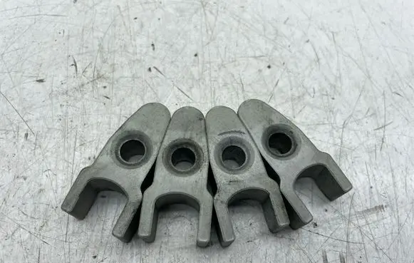 KIA Sportage Fuel Injector clamp holder