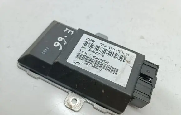 BMW 7 E65 E66 Steering rack control module 6771415 32306771415 00001682B2