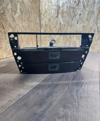 BMW 7 E65 E66 Dashboard storage box/compartment 7032886 12145100 8261060