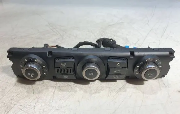 BMW 5 E60 E61 Climate control unit 6950634 64116950634 0472198