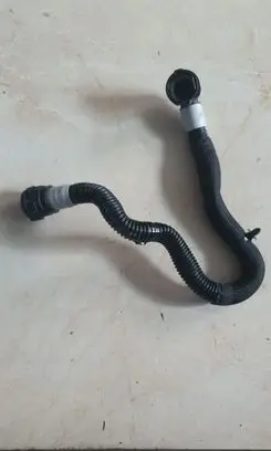 Tesla Model Y Heater radiator pipe/hose 107759400C 107759400 1077594