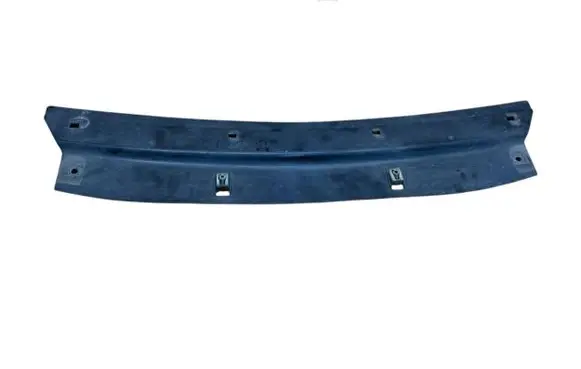 Front bumper skid plate/under tray