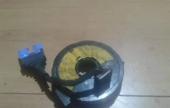 Mazda 323 F Airbag slip ring squib (SRS ring)