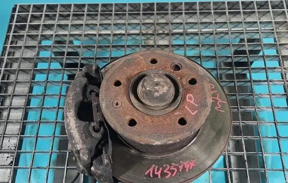 Mercedes-Benz Sprinter W901 W902 W903 W904 Front wheel hub spindle knuckle IMPRK1435747