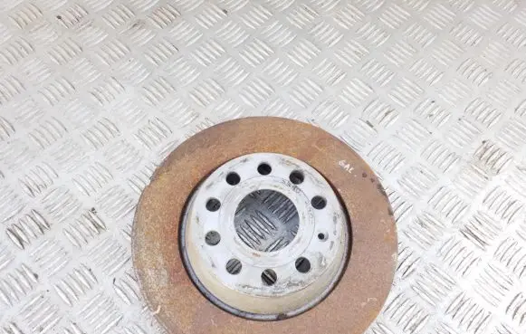 Volkswagen PASSAT B6 Rear brake disc