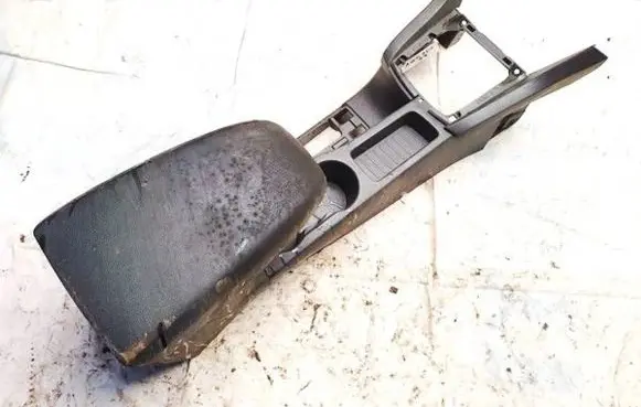 Ford Focus Armrest 4m5xa04584bc 4m5x-a04584-bc