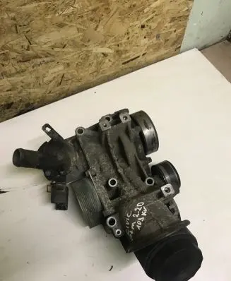 Honda Civic Oil filter mounting bracket K3145