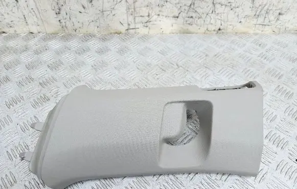 Volkswagen Atlas (C) pillar trim 3CN867288