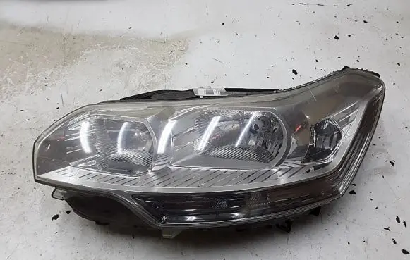 Citroen C5 Headlight/headlamp 9684845480