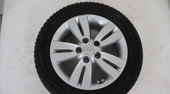 Hyundai ix20 R16 alloy rim