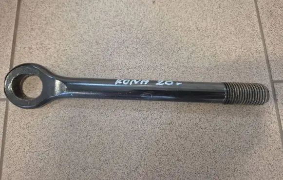 Hyundai Kona I Towing hook eye