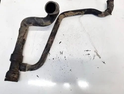 Volkswagen PASSAT B5 Engine coolant pipe/hose 8D0121055F