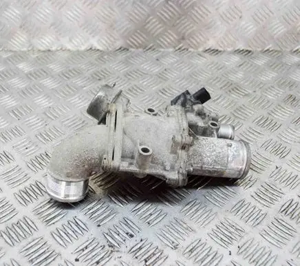 Land Rover Discovery 4 - LR4 EGR valve 1045175S01 70220704