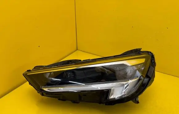 Opel Insignia B Headlight/headlamp 39136835
