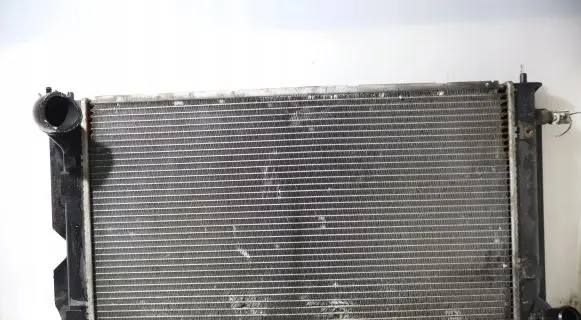 Toyota Avensis Verso Coolant radiator