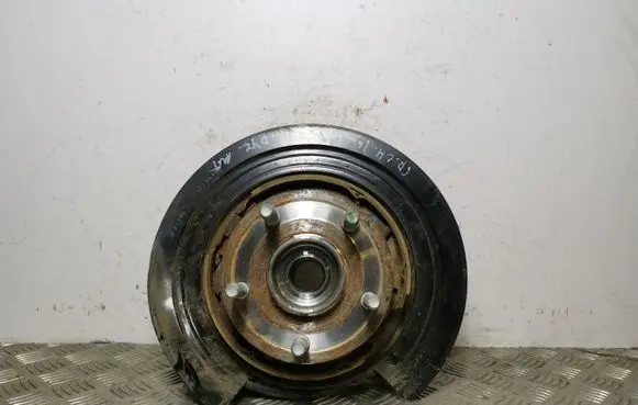 Jeep Grand Cherokee Rear wheel hub
