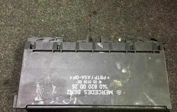 Mercedes-Benz S W140 Comfort/convenience module 1408200026 05073000