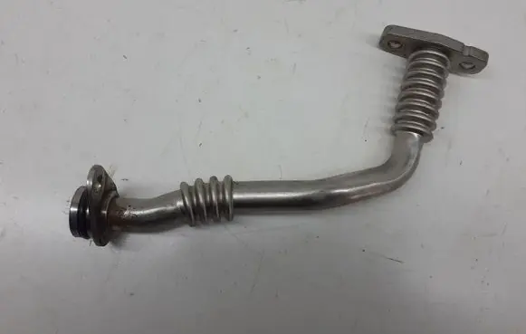 Audi Q2 - Turbo turbocharger oiling pipe/hose 04L145736H