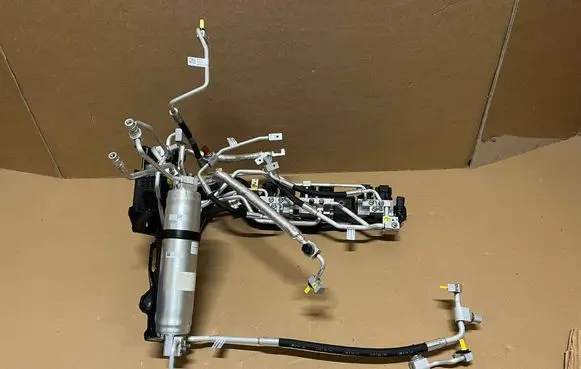 Volkswagen ID. Buzz Air conditioning (A/C) air dryer 1N3816037G 1EA816582A 9J1816132A