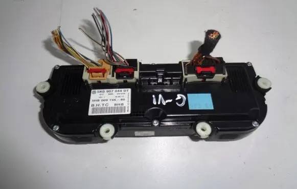 Volkswagen Touran II Climate control unit 5K0907044DT
