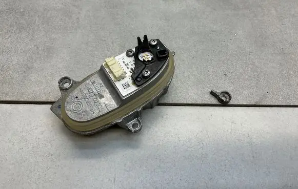 BMW X3M F97 LED ballast control module 6002TZ0239