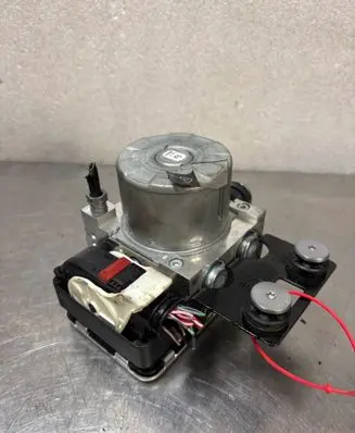 Renault Trafic III (X82) Master brake cylinder